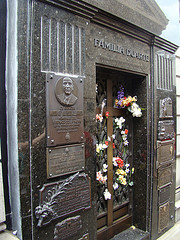 Description: http://farm4.static.flickr.com/3403/3214143502_7ac1def9ab_m.jpg